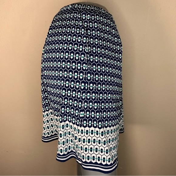 Small Max Studio White Blue Green Skirt Stretch 4 6 Geometric Print A Line - Picture 5 of 9